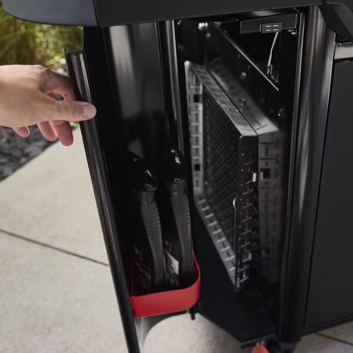 Genesis® E-330 Gas Grill Stealth® Edition-Liquid Propane