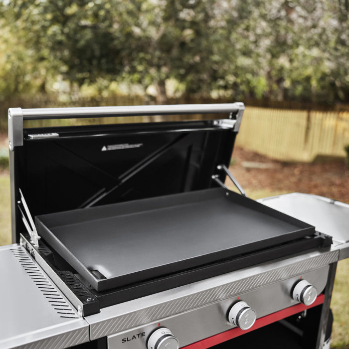 Weber Slate™ 30" Rust-Resistant Griddle with extendable side table (Natural Gas) 3 Burners | Natural Gas
