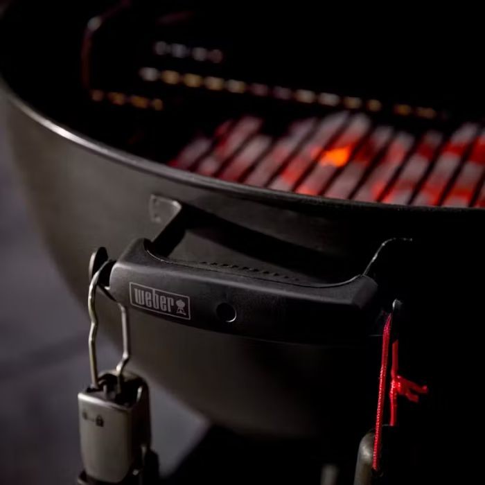 Weber 22” Original Kettle® Charcoal Grill Stealth® Edition