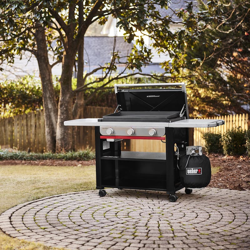 Weber Slate™ 30" Rust-Resistant Griddle 3 Burners | Liquid Propane