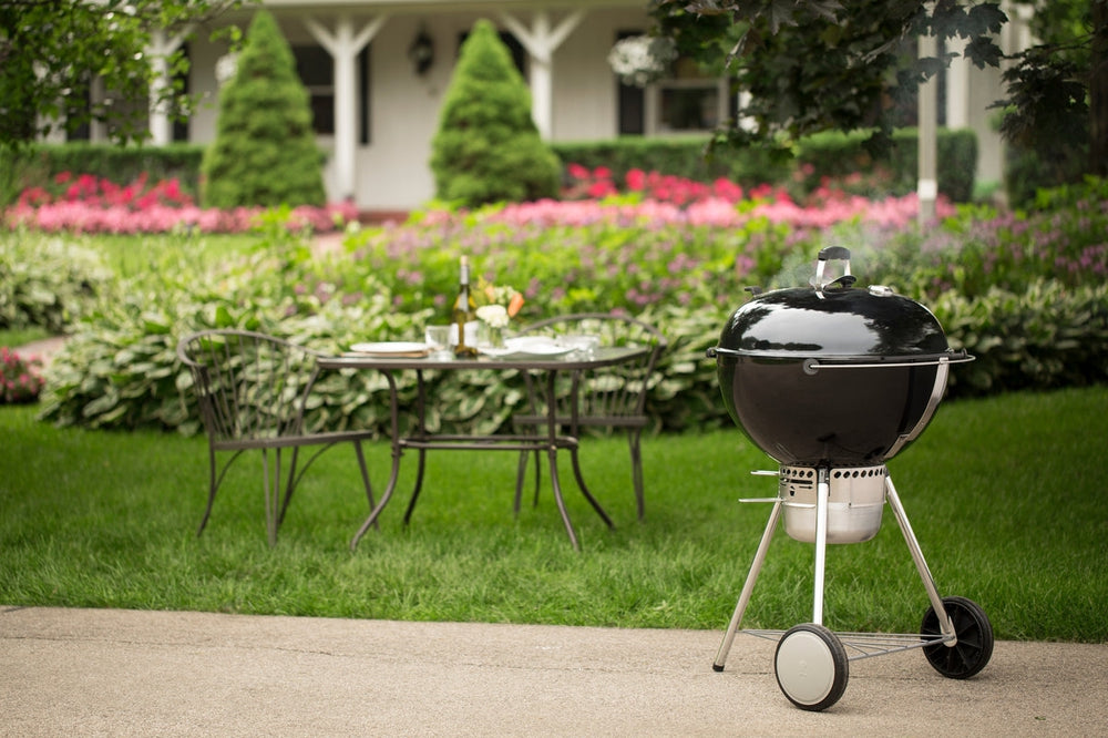 Weber Master-Touch Charcoal Grill 22" Weber Chilliwack BBQ Supply