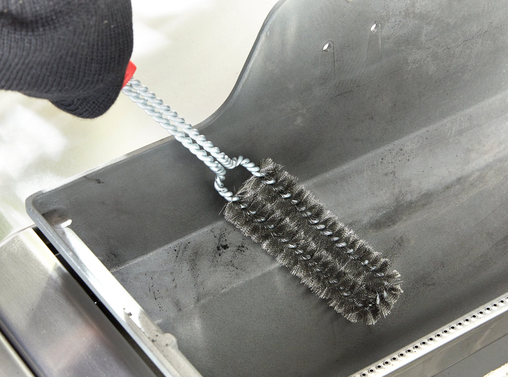 Weber Grill Brush 18” Detail Weber Chilliwack BBQ Supply