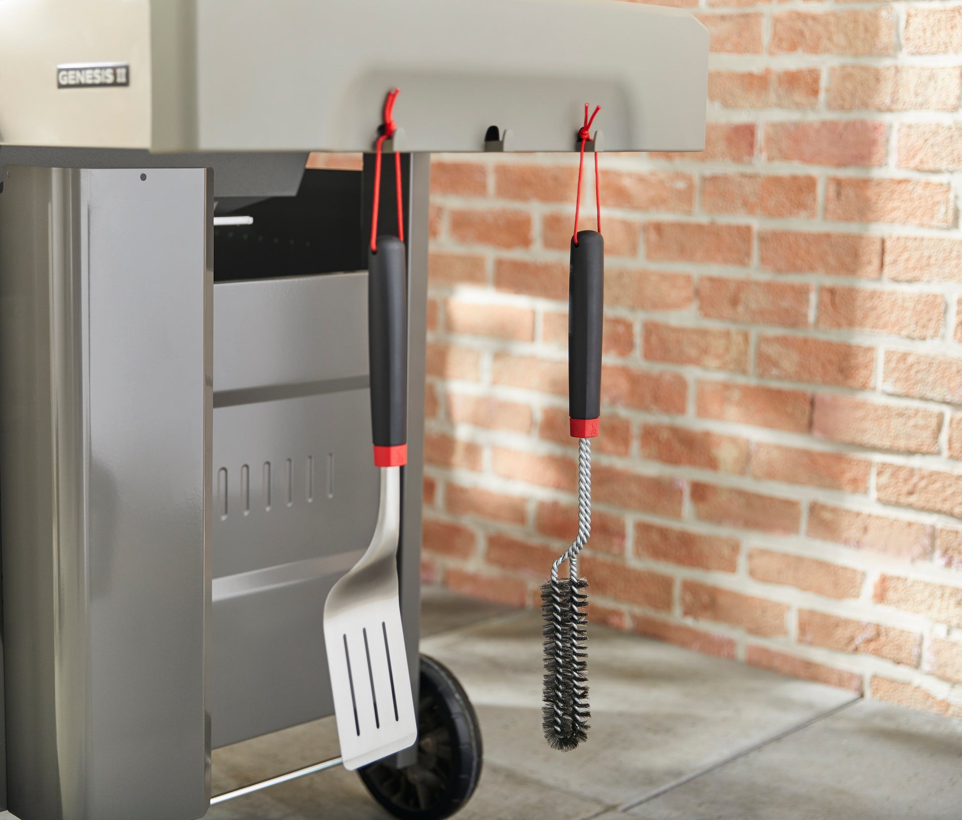 Weber Grill Brush 18” Detail Weber Chilliwack BBQ Supply
