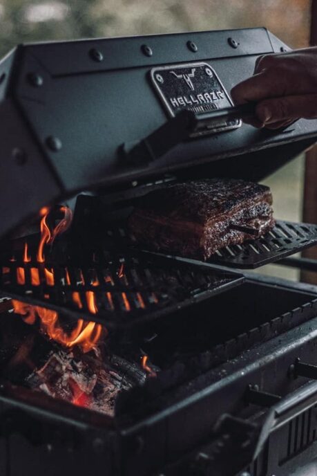 HELLRAZR YAMA Charcoal grill / Smoker barbecue HELLRAZR Chilliwack BBQ Supply