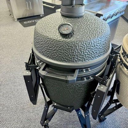 THE BSTRD. CORE Medium Kamado Grill Complete Alpine