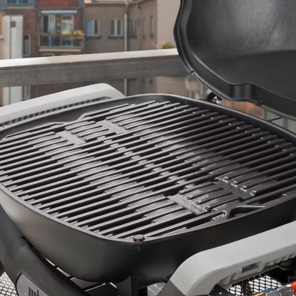 Weber Q 1200N Gas Grill -Liquid Propane Flame Red